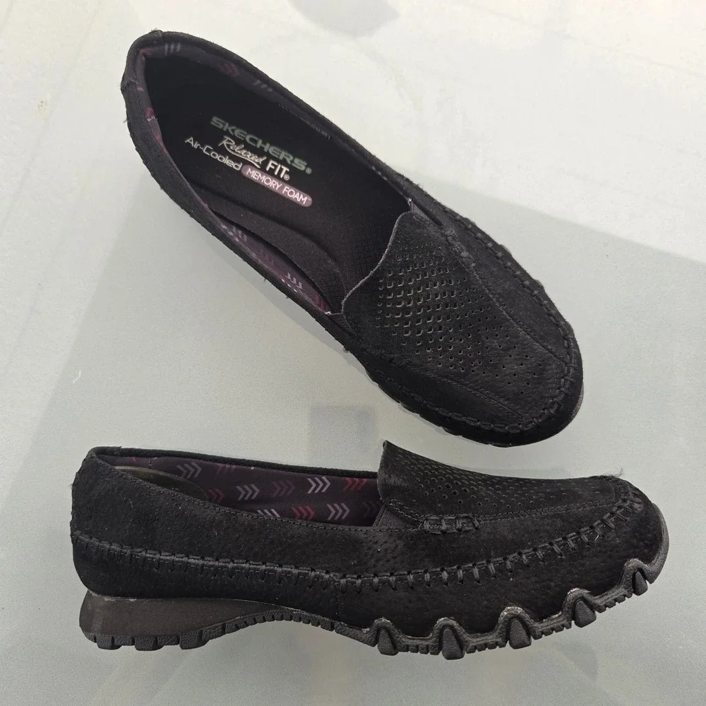 Skechers Relaxed Fit Black Leather Loafers Air-Cooled Memory Foam Womens 8.5